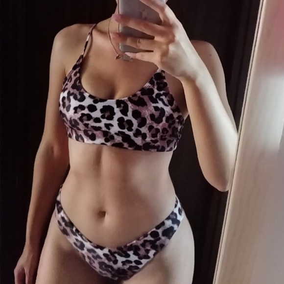 Leopard print High Waist 2 Piece Bikini - Picture 2 of 5